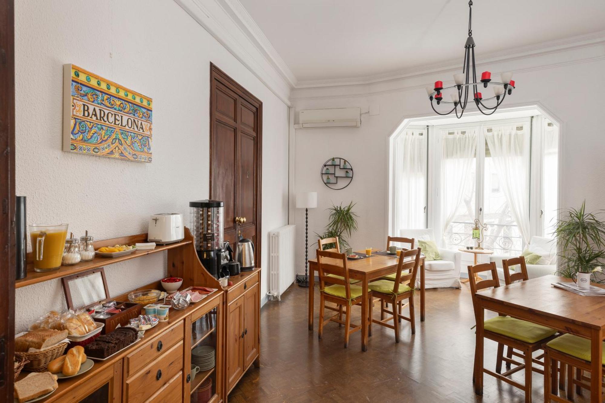 Ally'S Bed&Breakfast,, Barcelona